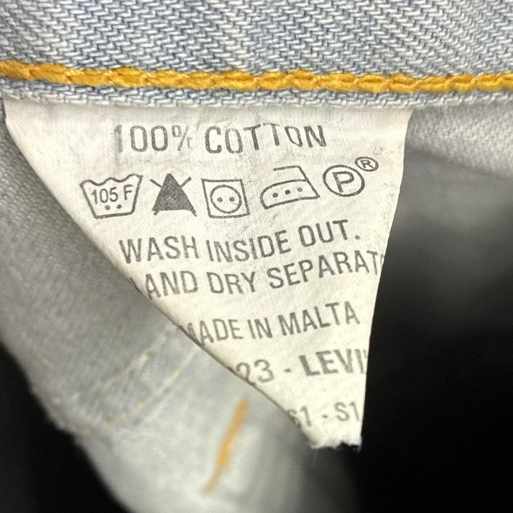 Vintage Levis 525 04 Jeans Mens 30x34 Blue Bootcut Light Wash Denim Fits 28x33